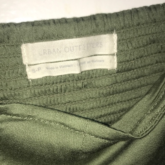 Brand new never worn urban outfitters top - Picture 2 of 2